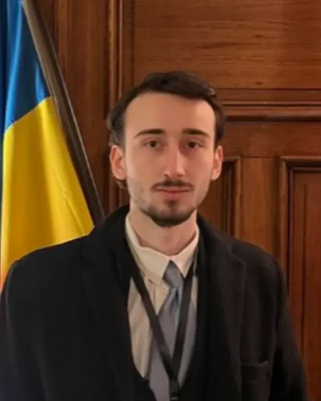 Elvis Hasanaj